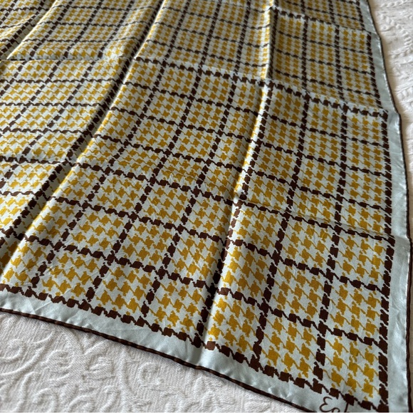 yellow blue and black vintage houndstooth silk scarf by Echo - Picture 4 of 4